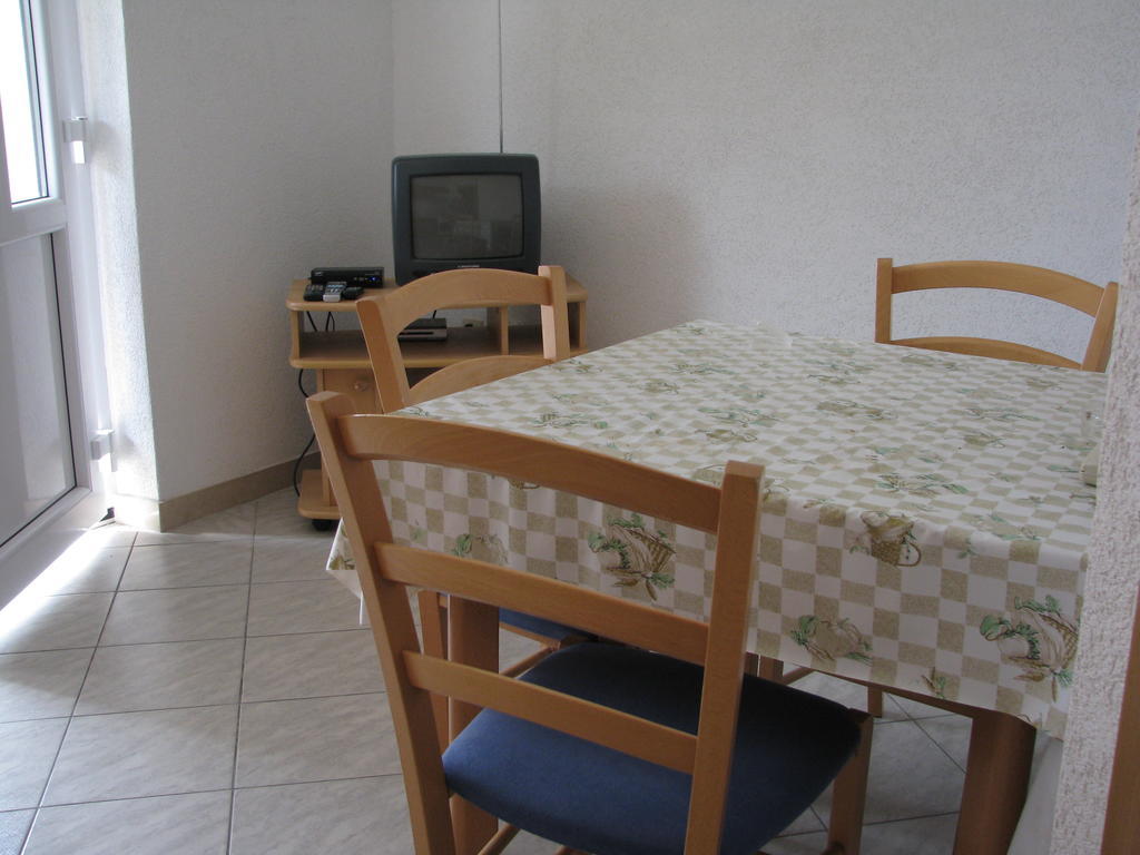 Apartments Jerica Bol Cameră foto